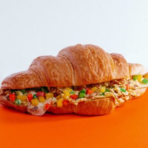 Omelet Croissant